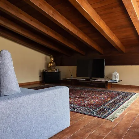 Mansarda In Centro Apartman