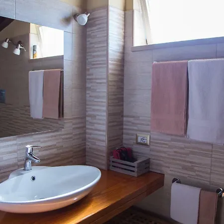 Mansarda In Centro Apartman *